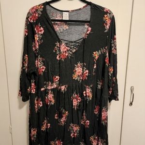Black floral 3/4 sleeve empire waist top